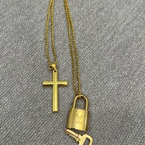 Louis Vuitton Gold Cadenas